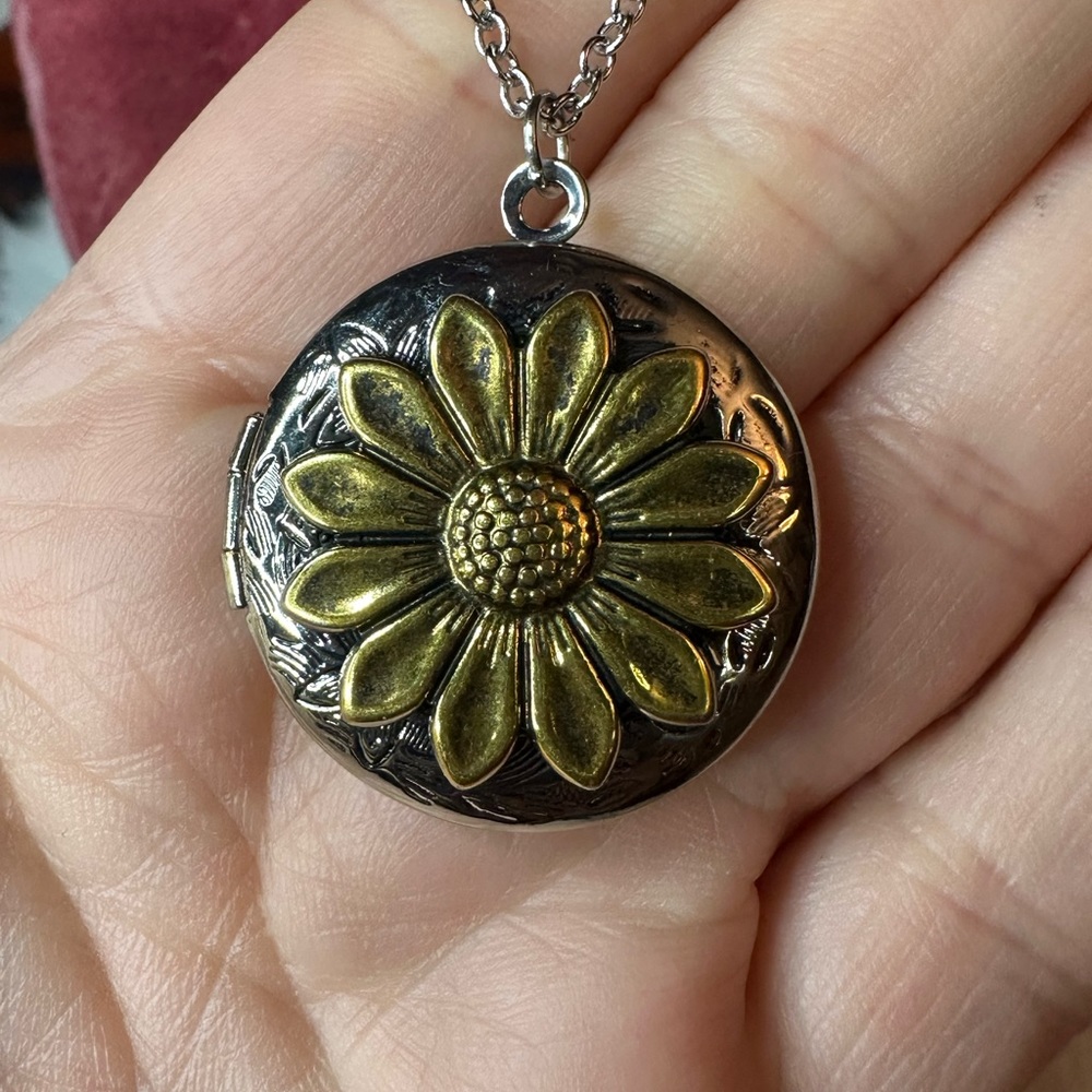 Sunflower Vintage Locket Necklace New Boho Country Western gift mother daughter - Picture 3 of 12